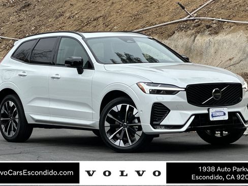 Used 2026 Volvo XC60 B5 Plus w/ Protection Package Premier image 1