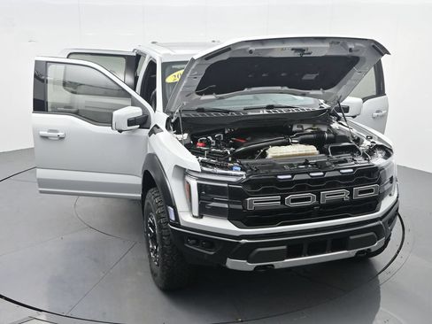 Used 2024 Ford F150 Raptor AWD/4WD image 46
