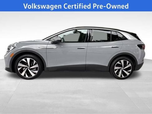 Certified 2022 Volkswagen ID.4 Pro S w/ Gradient Package image 2