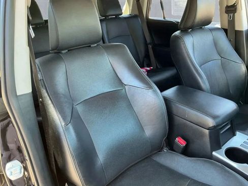 Used 2021 Toyota 4Runner Limited image 22