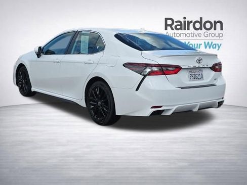 Used 2024 Toyota Camry SE FWD image 5