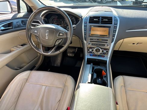 Used 2019 Lincoln MKZ Reserve image 29