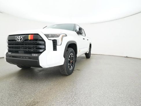New 2026 Toyota Tundra SR5 AWD/4WD image 10