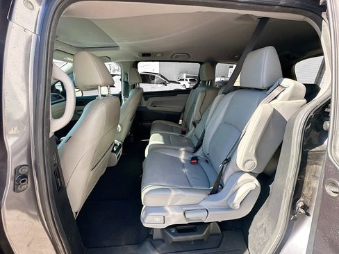 Used 2019 Honda Odyssey EX-L image 26