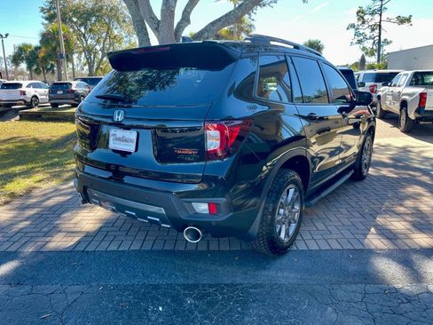 Used 2024 Honda Passport TrailSport image 6