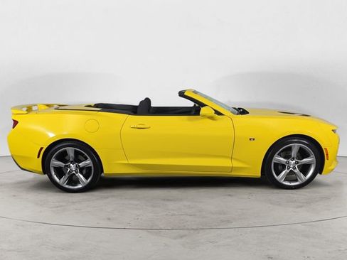 Used 2017 Chevrolet Camaro SS RWD image 6