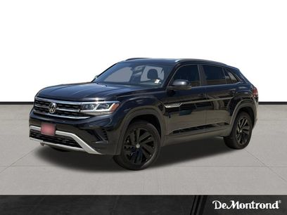 Used 2023 Volkswagen Atlas Cross Sport SE w/ Panoramic Sunroof Package