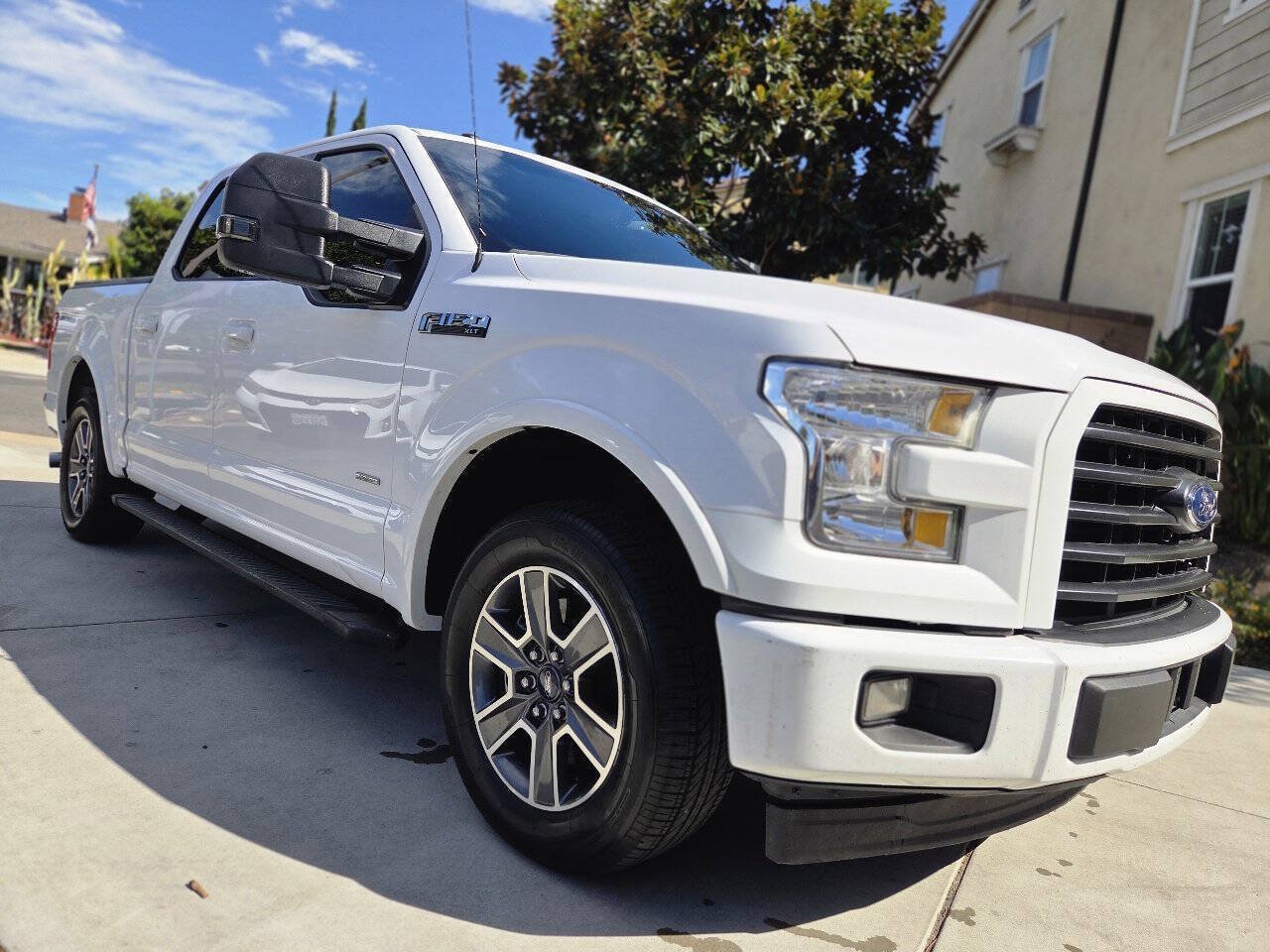 Used 2017 Ford F150 XLT w/ Equipment Group 302A Luxury RWD image 10
