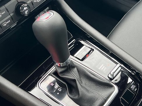 New 2026 Jeep Compass Latitude image 19