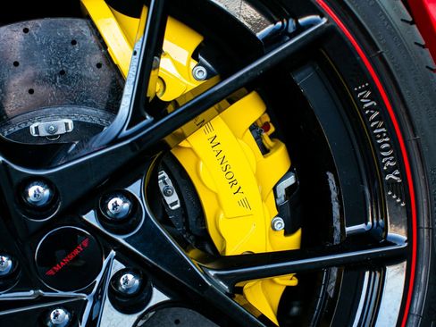 Used 2020 Ferrari 812 Superfast RWD image 43