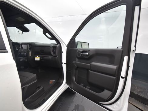 New 2026 Chevrolet Silverado 1500 Custom Trail Boss AWD/4WD image 11