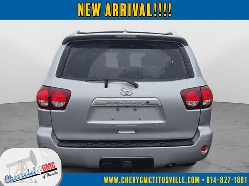 Used 2019 Toyota Sequoia Limited w/ Safety & Convenience Package image 9