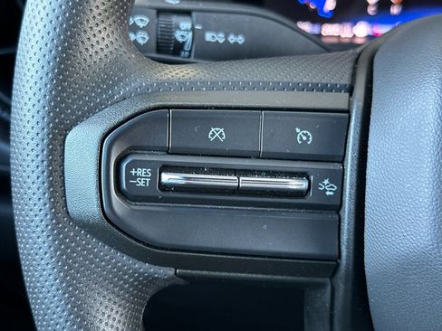 Used 2024 Chevrolet Colorado Trail Boss image 26