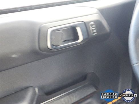 Certified 2024 Ford Bronco Badlands image 11