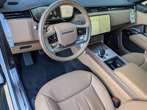 New 2026 Land Rover Range Rover Autobiography AWD/4WD image 3