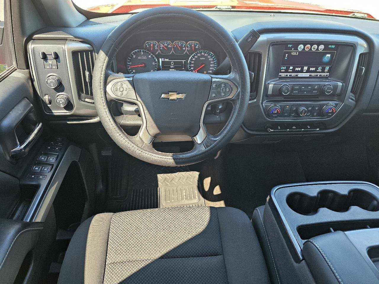 Used 2018 Chevrolet Silverado 1500 LT w/ Texas Edition AWD/4WD image 40
