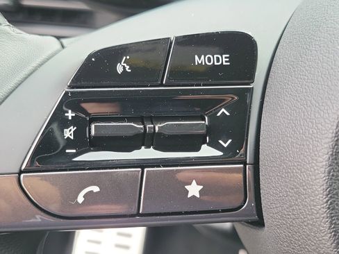 New 2026 Hyundai Elantra SEL Sport Premium FWD image 8