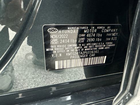 Used 2023 Genesis G70 2.0T RWD image 55