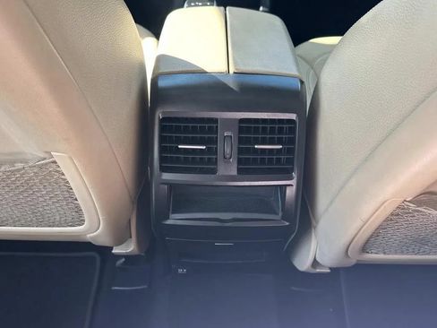 Used 2018 Mercedes-Benz GLS 450 4MATIC w/ Premium Package image 22