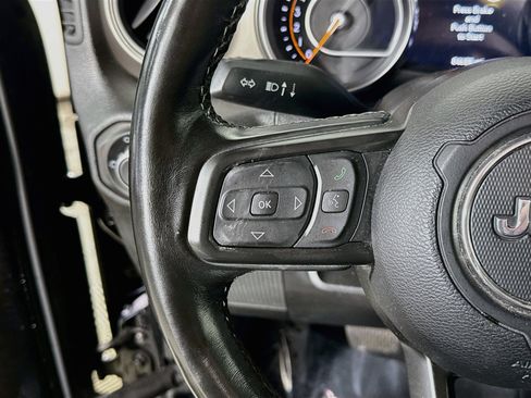 Used 2021 Jeep Wrangler Unlimited Sport AWD/4WD image 14