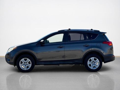 Used 2014 Toyota RAV4 LE image 4