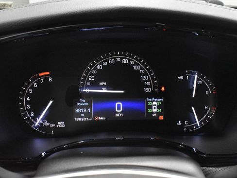 Used 2018 Cadillac XT5 Luxury w/ Driver Awareness Package image 20