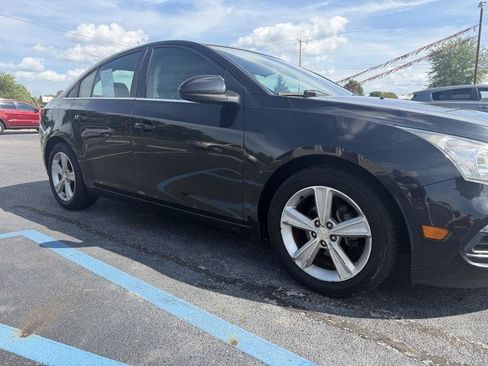 Used 2015 Chevrolet Cruze LT FWD image 31