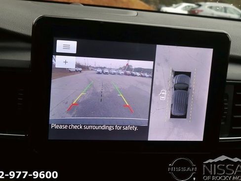 Used 2023 Ford Explorer Limited image 29