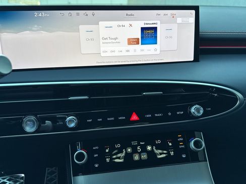 New 2026 Genesis GV70 3.5T Sport Advanced image 8