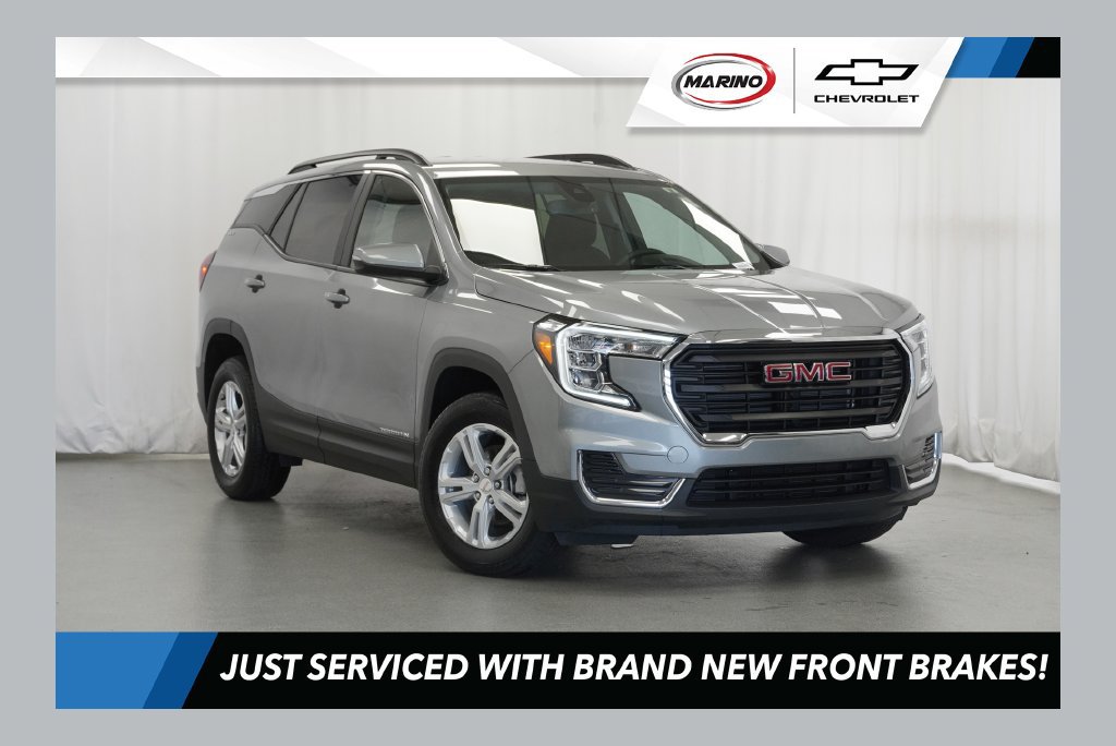 Used 2024 GMC Terrain SLE w/ Driver Convenience Package AWD/4WD image 1