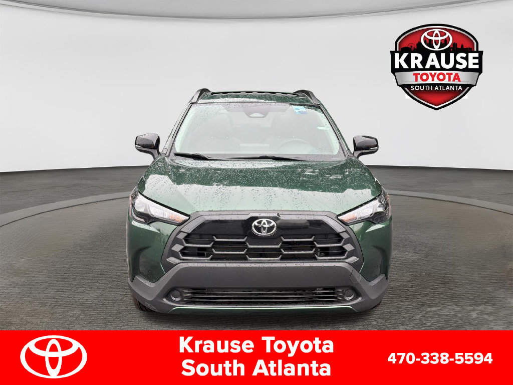 Used 2026 Toyota Corolla Cross LE w/ Moonroof Package FWD image 2
