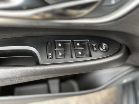 Used 2016 Cadillac ATS V image 18