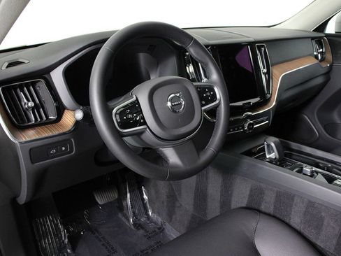 Certified 2023 Volvo XC60 T8 Plus AWD/4WD image 14