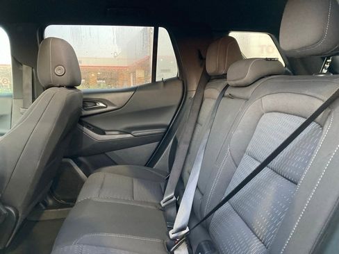 Used 2025 Chevrolet Equinox LT image 10