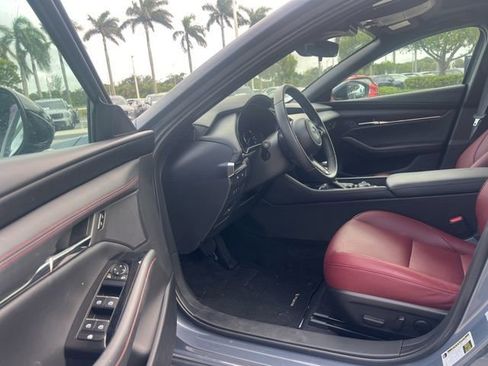 Used 2025 MAZDA MAZDA3 Carbon AWD/4WD image 17