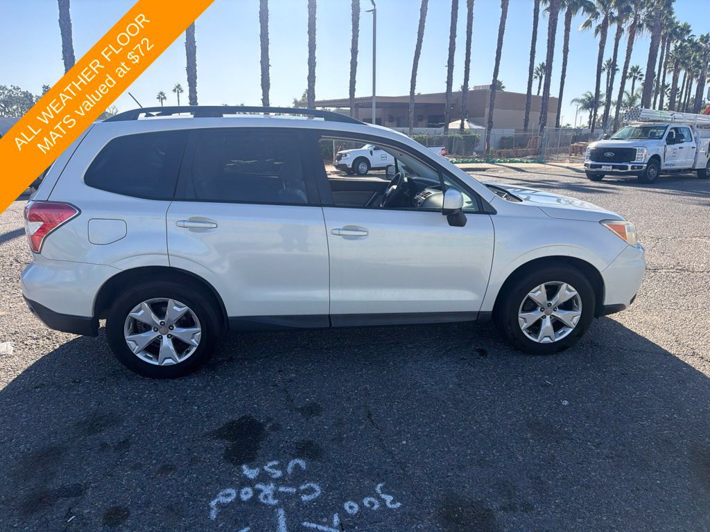 Used 2015 Subaru Forester 2.5i Premium AWD/4WD image 7