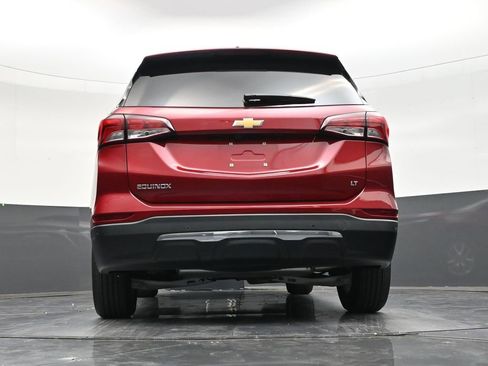 Used 2024 Chevrolet Equinox LT FWD image 23