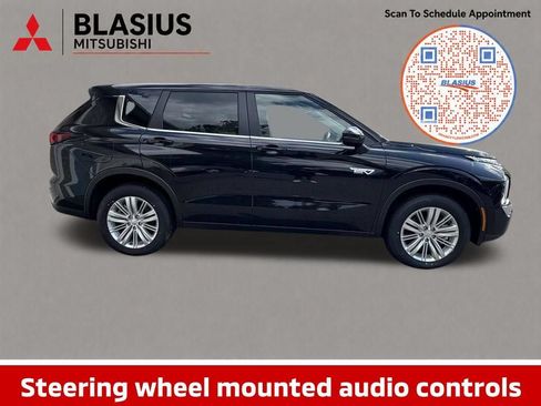 Used 2025 Mitsubishi Outlander ES AWD/4WD image 10