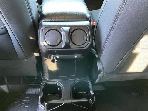 Certified 2021 Jeep Gladiator Sport image 14