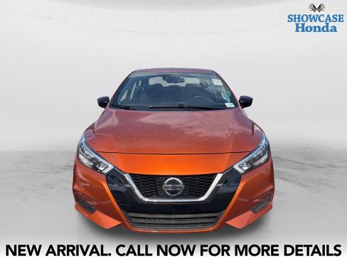 Used 2022 Nissan Versa SR w/ Convenience Package FWD image 7