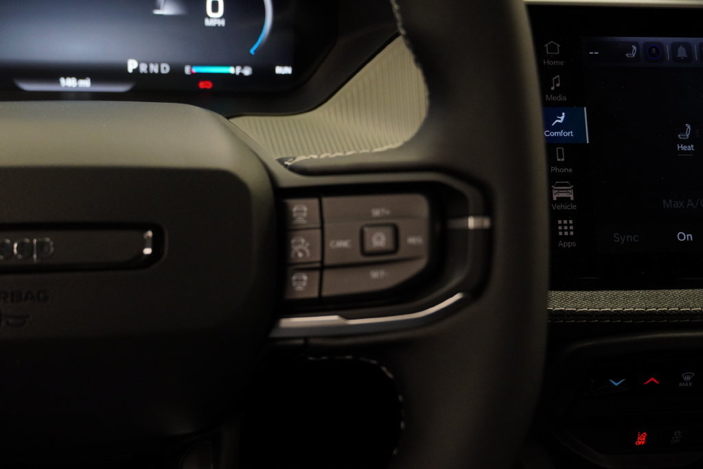 New 2026 Jeep Cherokee Laredo AWD/4WD image 27