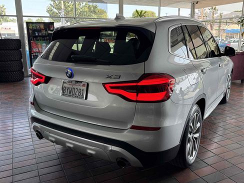 Used 2018 BMW X3 xDrive30i image 4