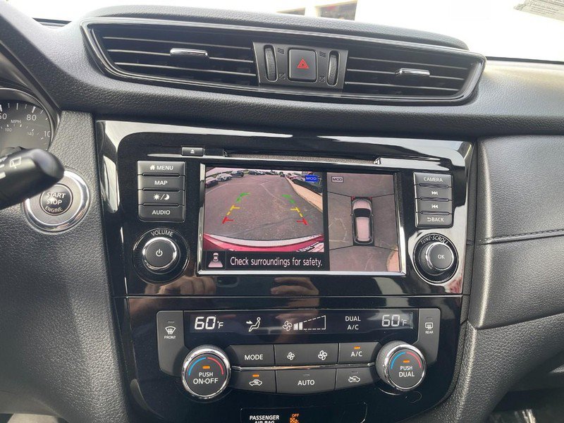 Used 2019 Nissan Rogue SV w/ Premium Package FWD image 31