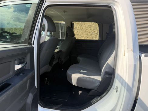 Used 2018 RAM 2500 Tradesman w/ Popular Equipment Group RWD image 19