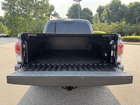 Certified 2023 Toyota Tacoma TRD Sport w/ Advanced Technology Package AWD/4WD image 29