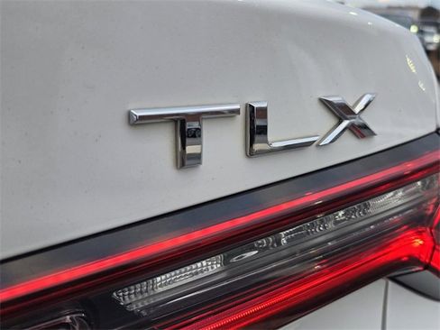 Used 2021 Acura TLX image 10