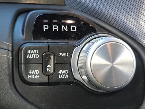 Used 2019 RAM 1500 Limited AWD/4WD image 25