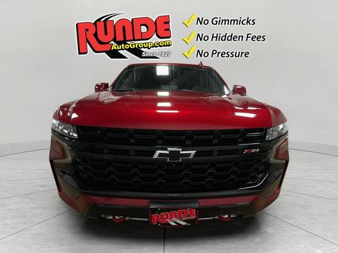 Used 2023 Chevrolet Suburban Z71 w/ Luxury Package AWD/4WD image 9