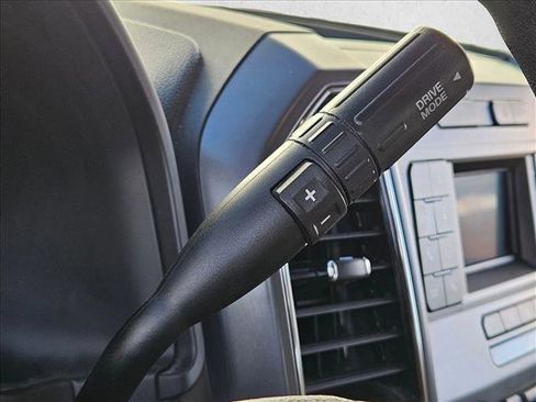 Used 2018 Ford F150 XLT image 11