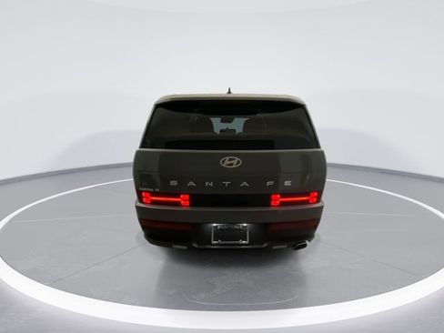 Used 2024 Hyundai Santa Fe SE FWD image 3